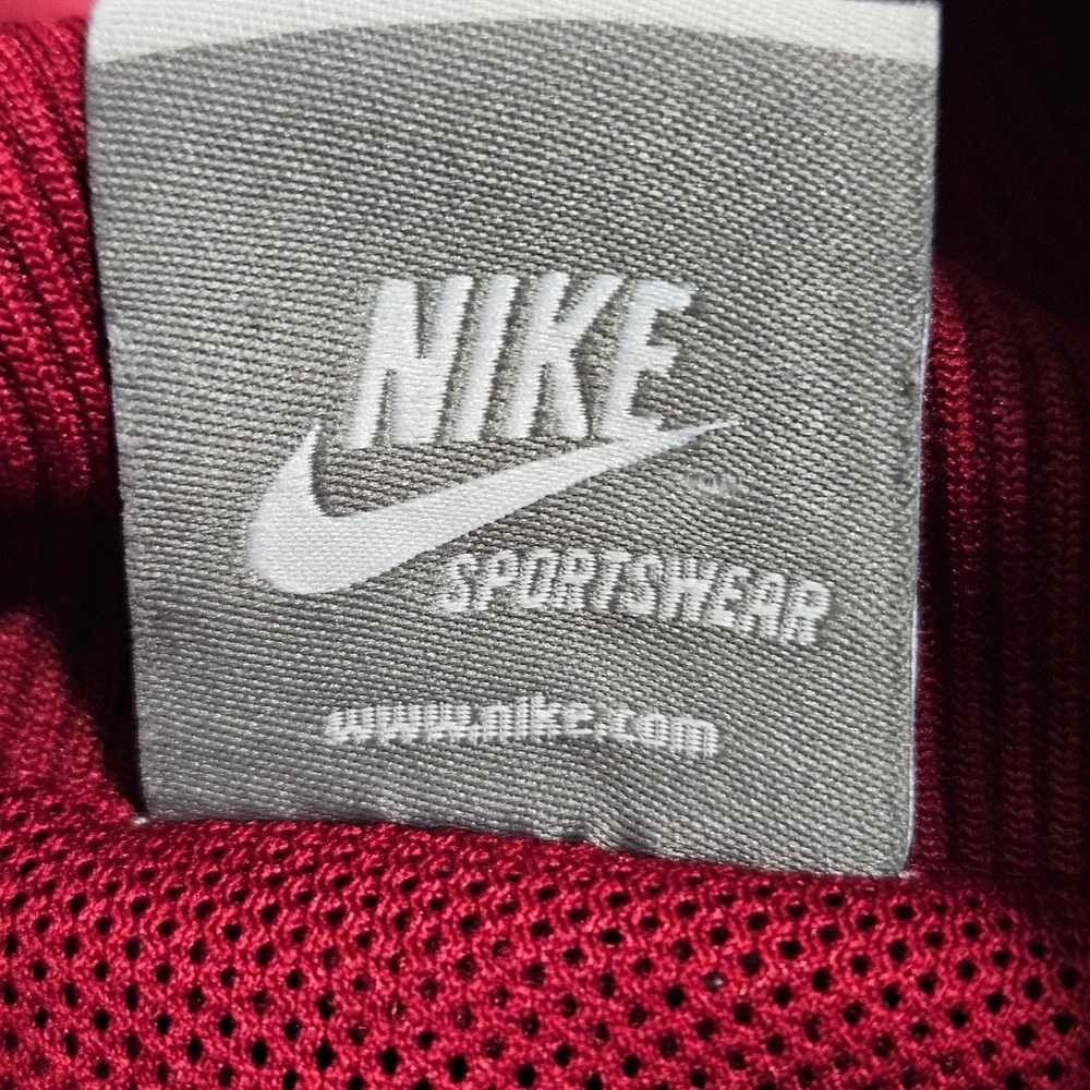 Nike Sportswear Youth Team Training Rain Jacket Mesh Lined Medium 274518-678 Red
